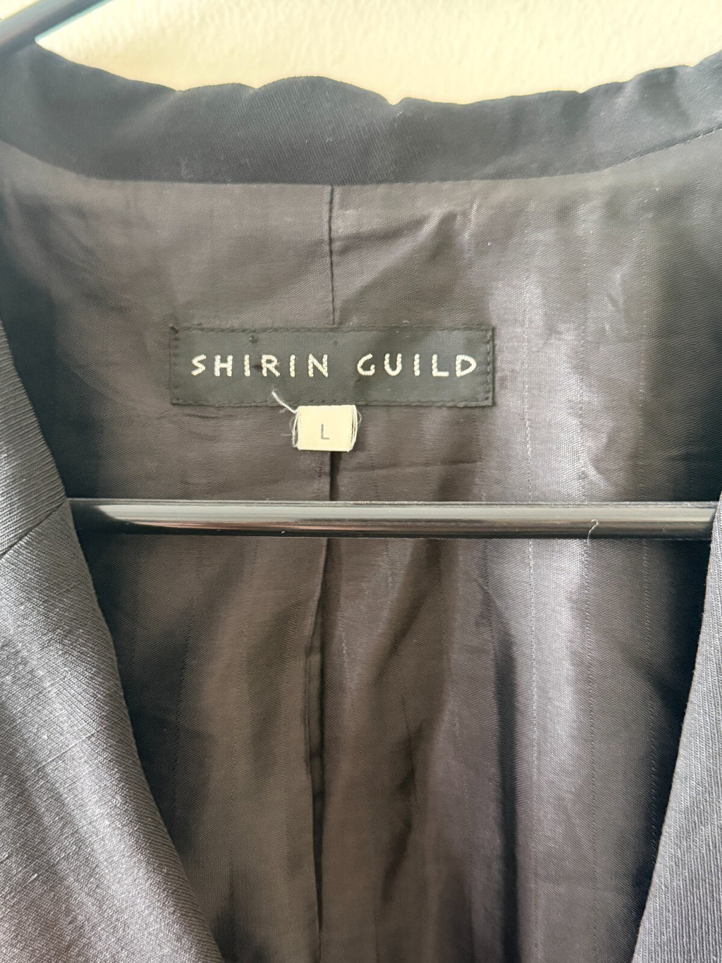 SHIRIN GUILD TIERED TUXEDO BUTTON CLOSURE JACKET LARGE