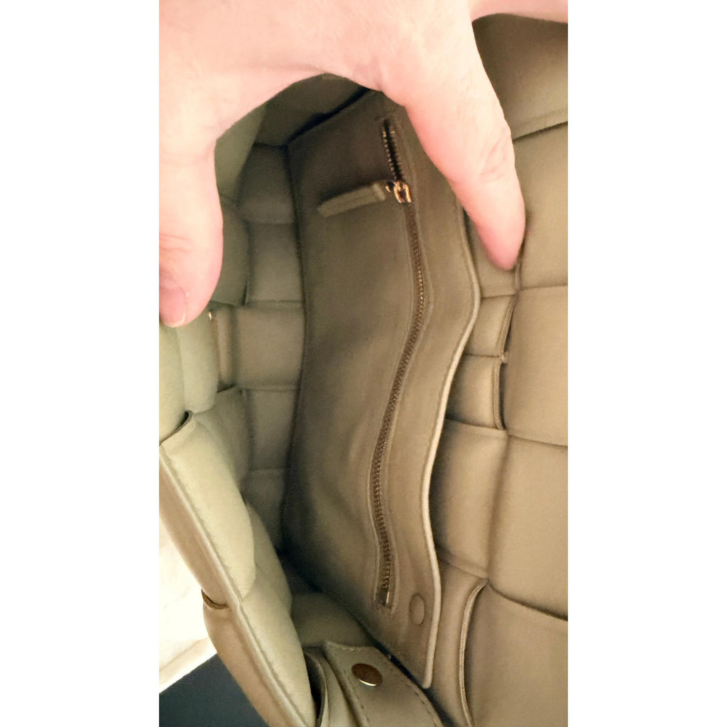 bottega VENETA PADDED CASSETTE BAG 