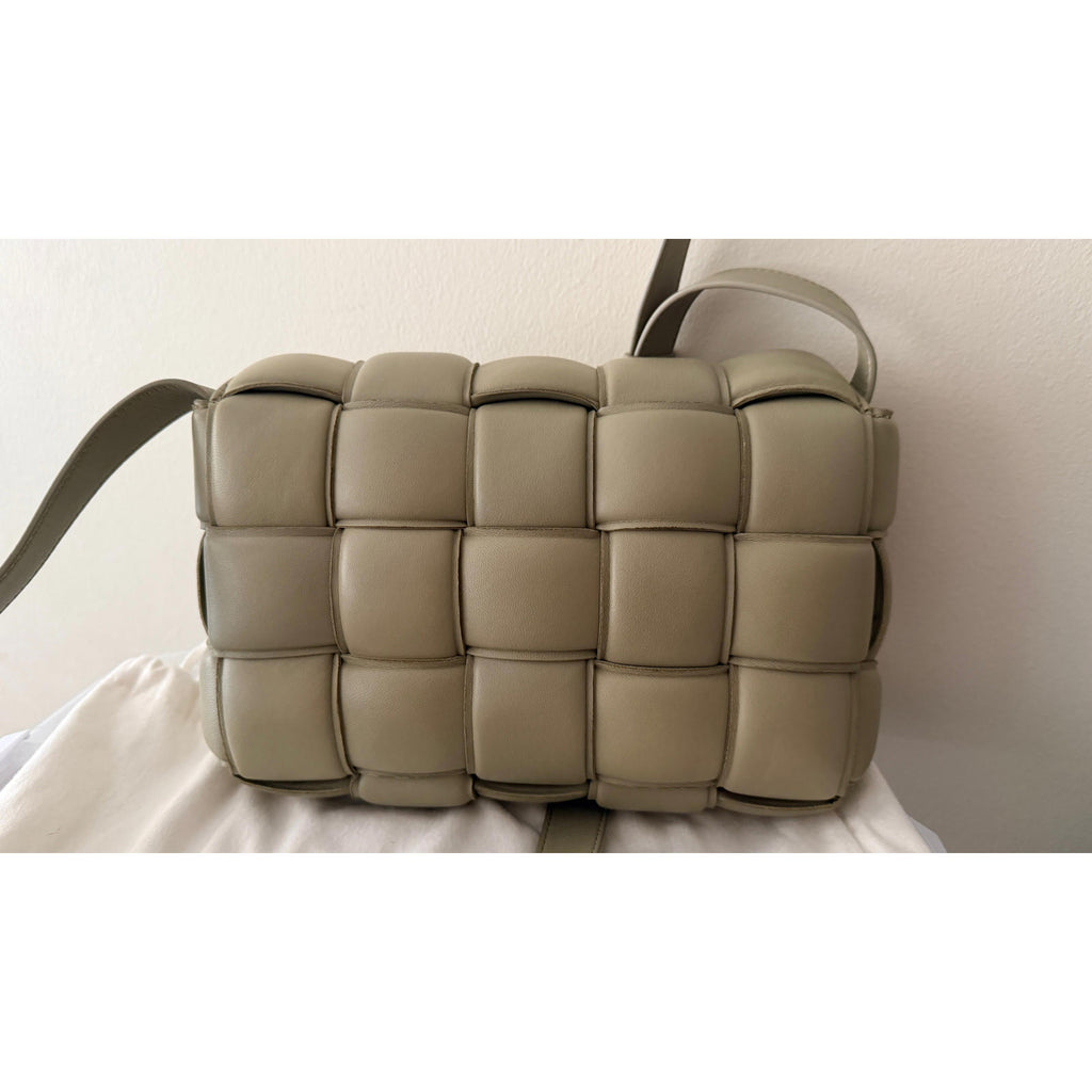 bottega VENETA PADDED CASSETTE BAG 
