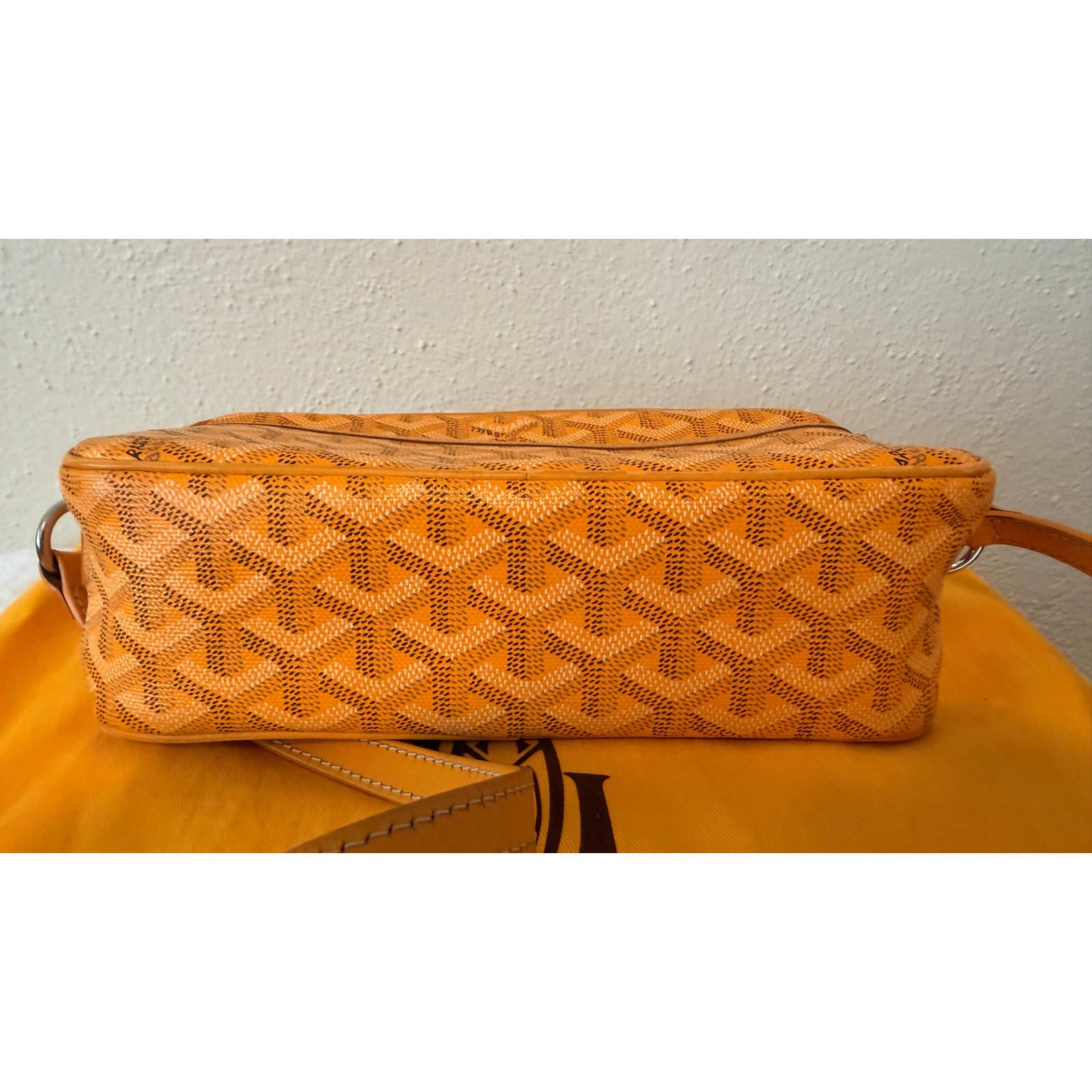 AUTHENTIC GOYARD YELLOW CAP VERT CROSSBODY BAG