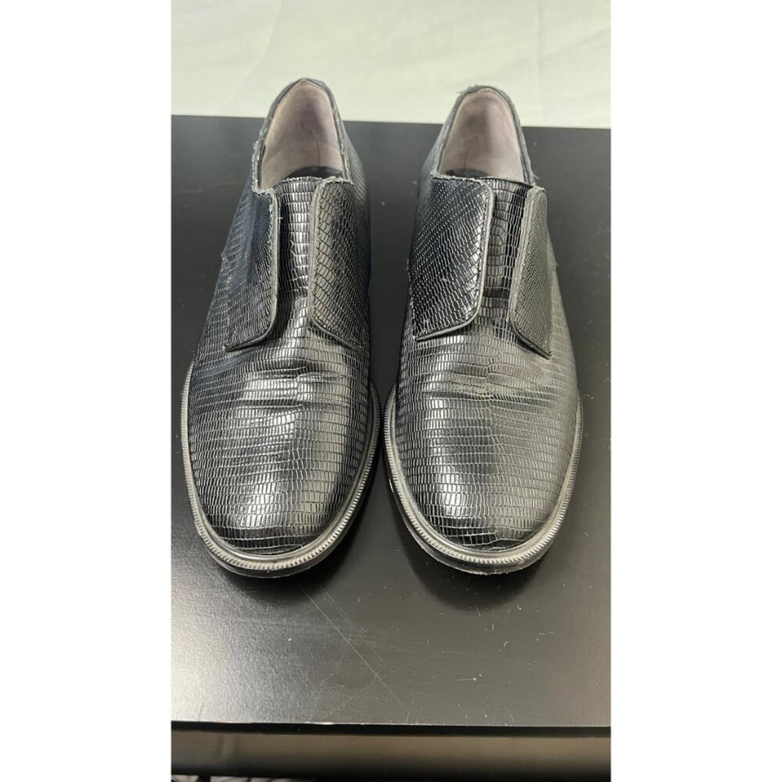 ROBERT CLERGERIE Textured Black Derby Shoes