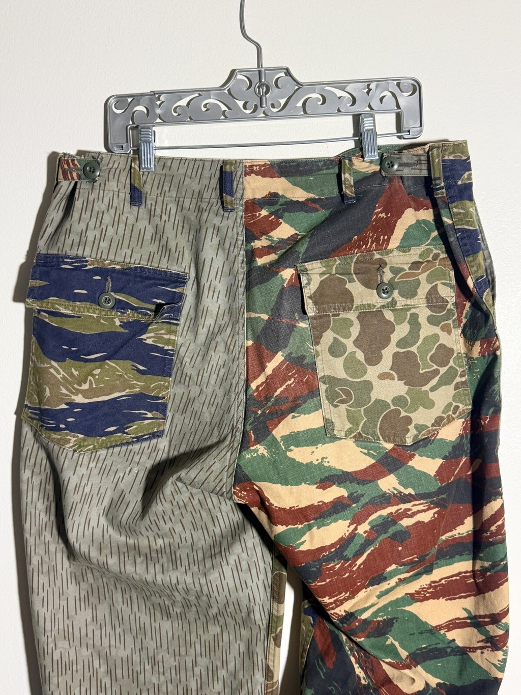 SOUTH2 WEST8 NEEDLES CRAZY CAMO FATIGUE ARMY STRAIGHT LEG PANTS NEPENTHES