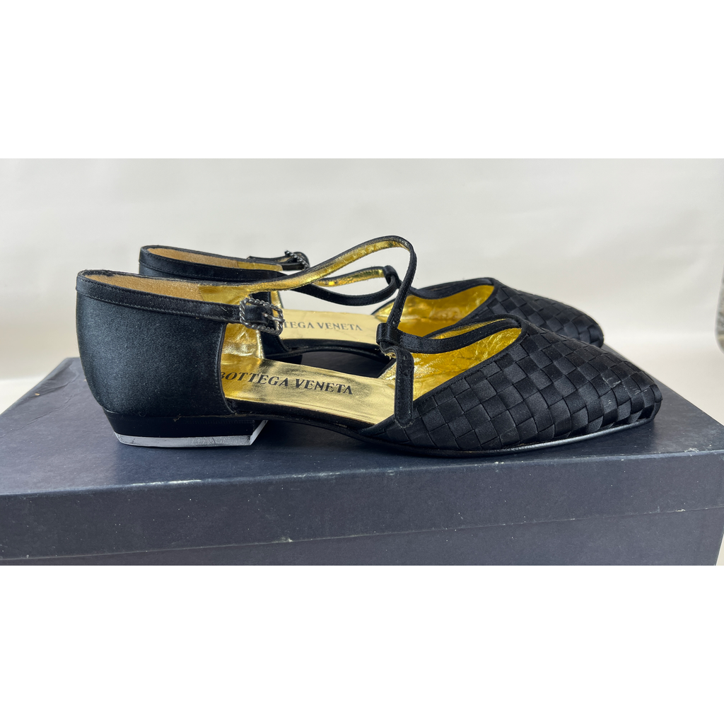 Authentic Bottega Veneta Intrecciato Woven T-Strap Flat Shoes