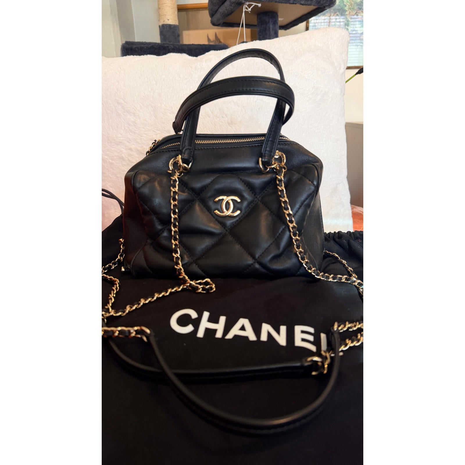CHANEL BLACK QUILTED BOWLING CHAIN BAG