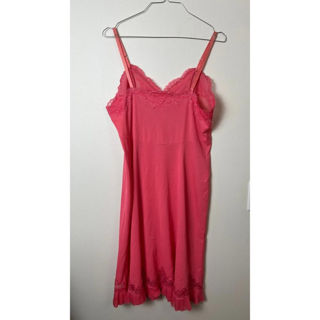 VANITY FAIR Pleated Slip Dress