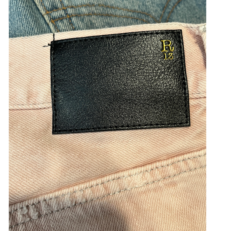 R13 PEYTON DIRTY PINK BOYFRIEND CROPPED JEAN label detailing on high-rise denim