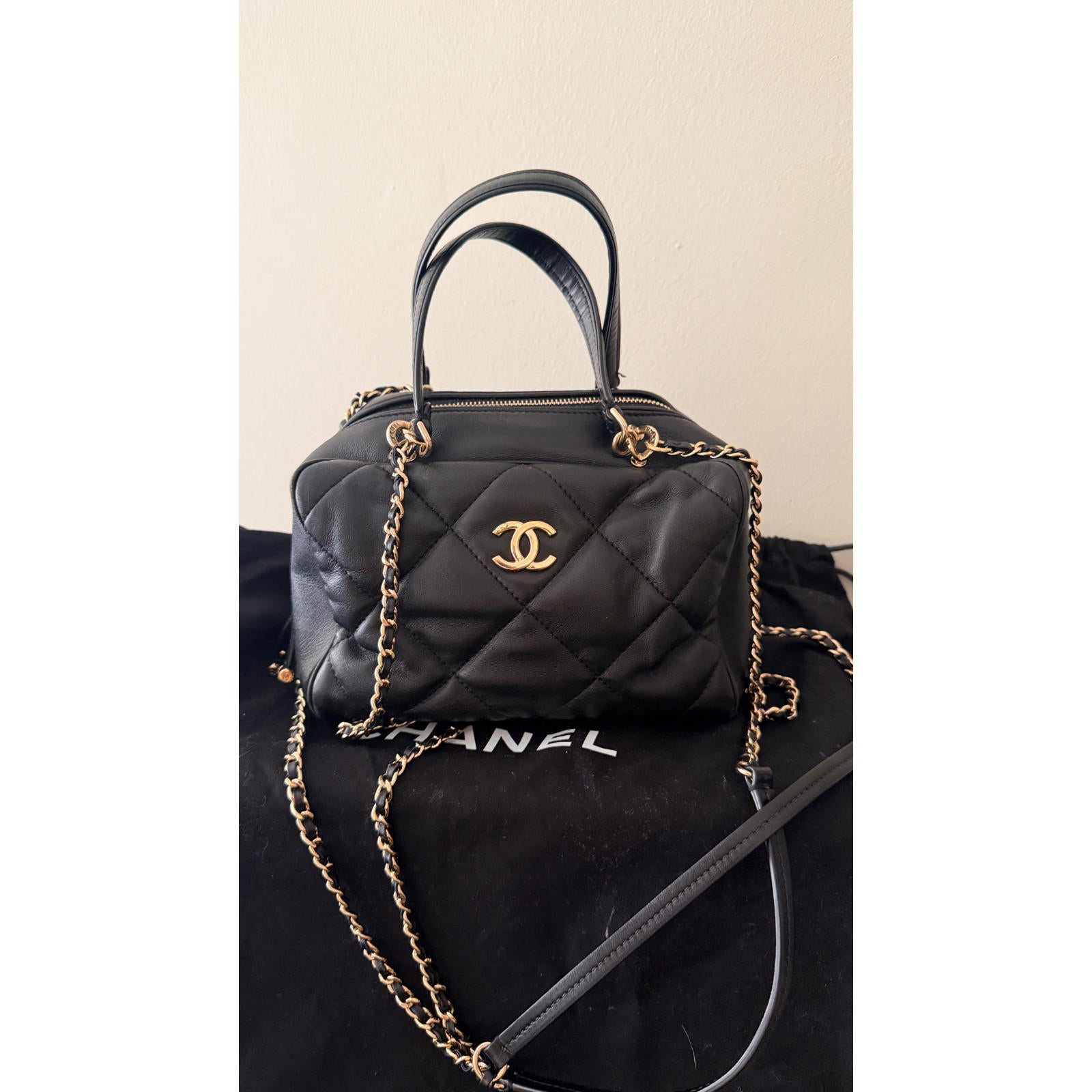 CHANEL BLACK QUILTED BOWLING CHAIN BAG