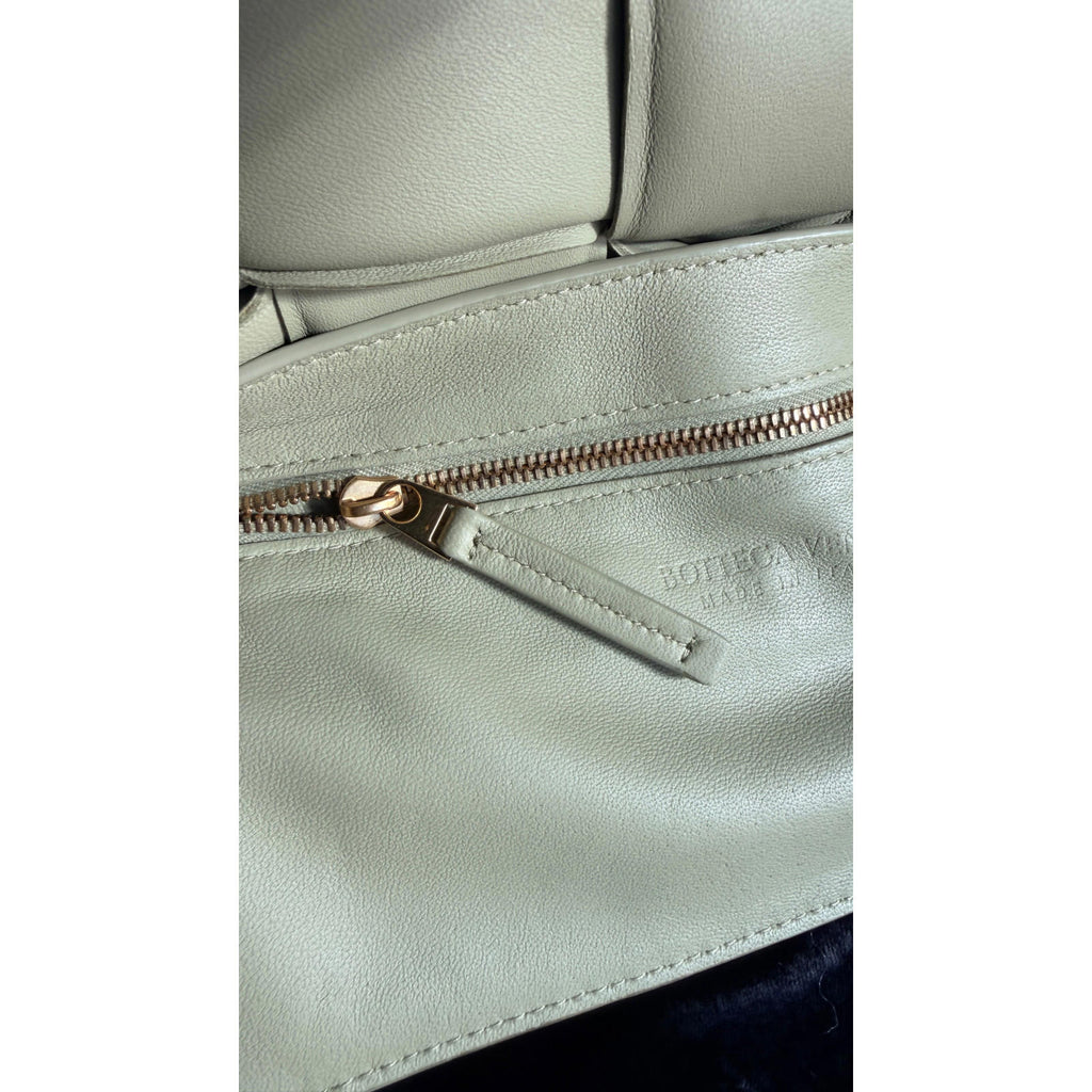 bottega VENETA PADDED CASSETTE BAG 