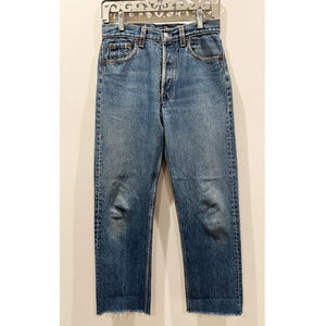 Vintage Levi Wedgie fit Jeans 28
